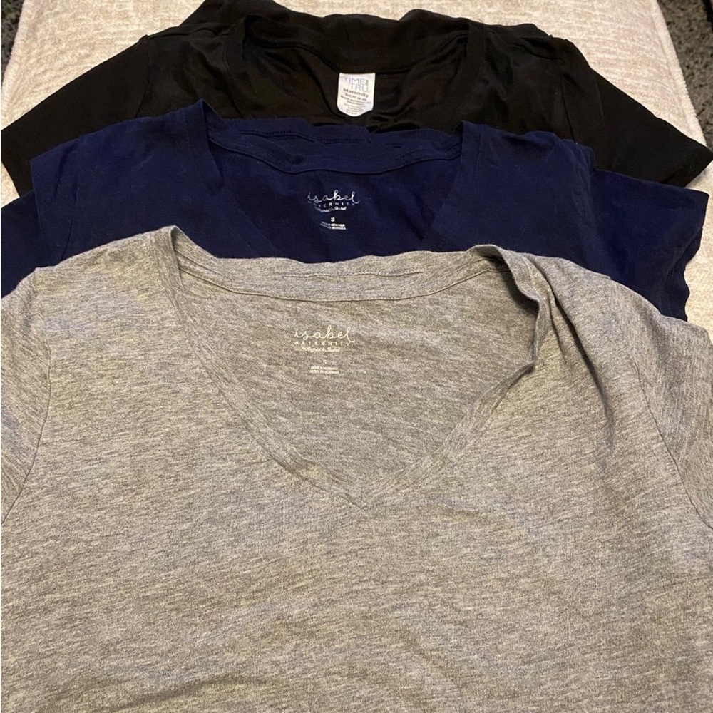 Maternity tees (3)